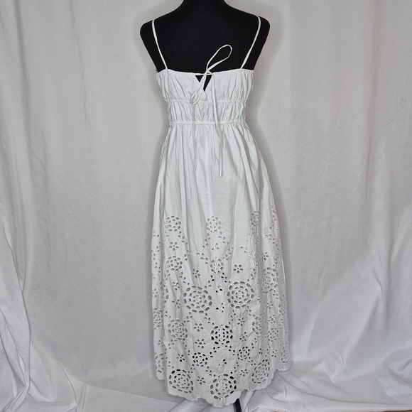 Madewell Embroidered Eyelet Tank Midi Dress in White Poplin Adjustable Strap - 6 - Picture 7 of 16